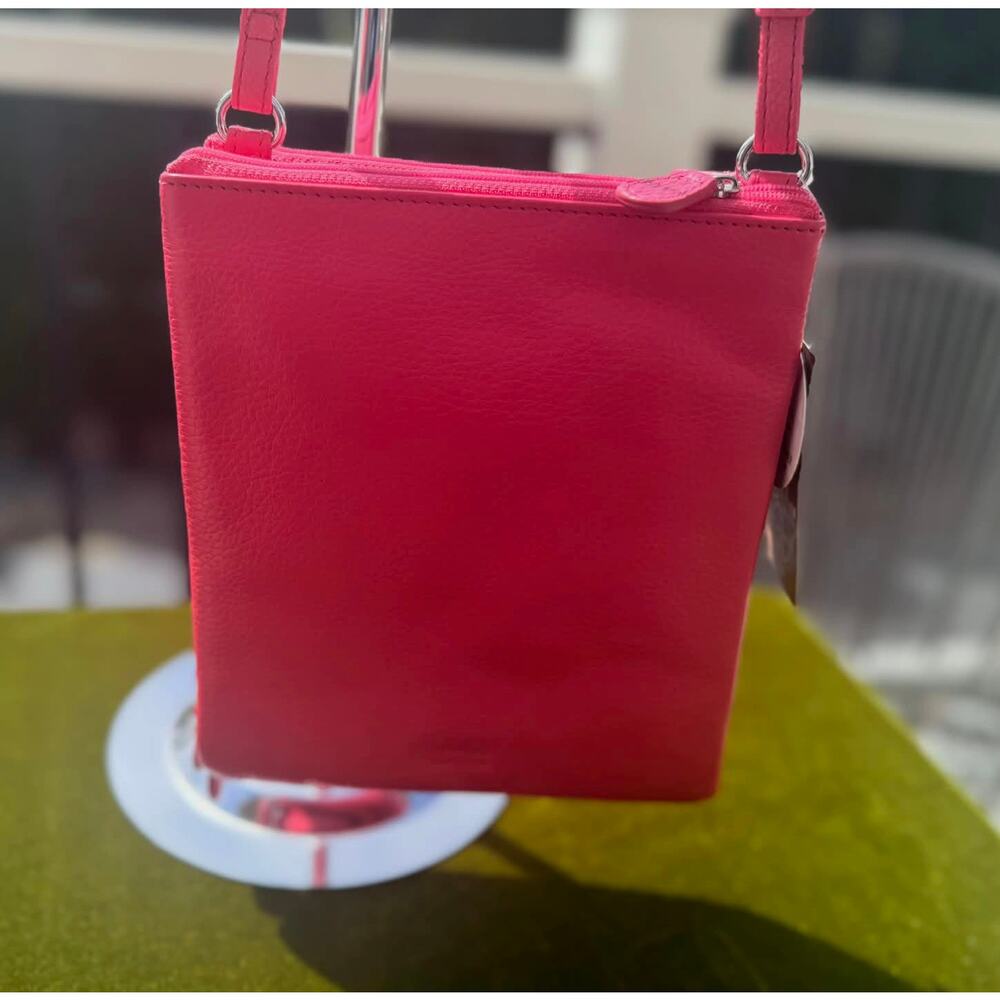🎨 Giani Bernini NWT Pebble Leather Triple-Zip "Dasher" Crossbody Bag🎨 - Picture 5 of 7